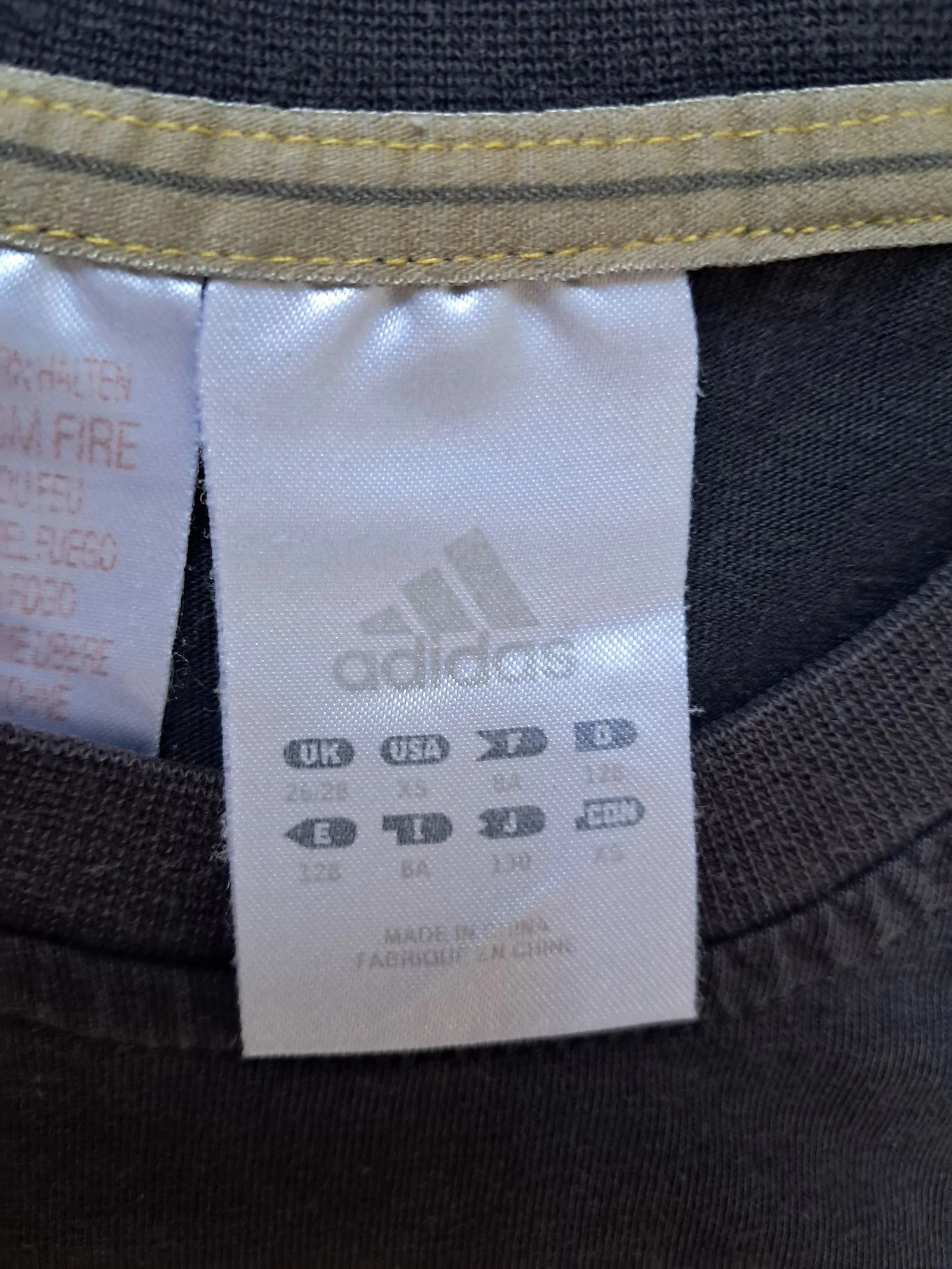 Adidas T-shirt met korte mouwen maat 8 jaar – photo 4